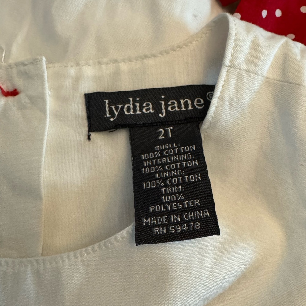 Lydia Jane - Picture 4 of 4